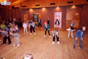 Weihnachtshow 2025 CASA de la DANZA (81)